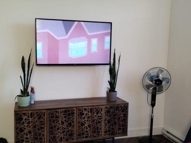 Townhouse for rent in Surrey, British Columbia