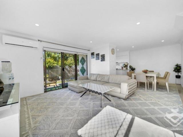 Townhouse for rent in Browns Plains Views, Greater Brisbane