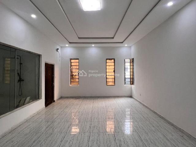 Detached house for sale in Eti Osa, Abuja