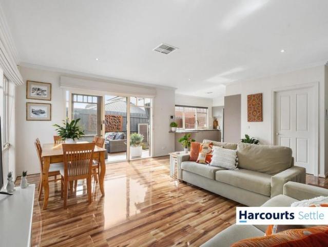 Townhouse for rent in Mount Waverley, Melbourne