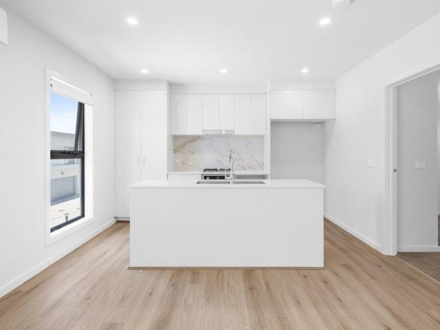 House for rent in Wynbrook, Melbourne