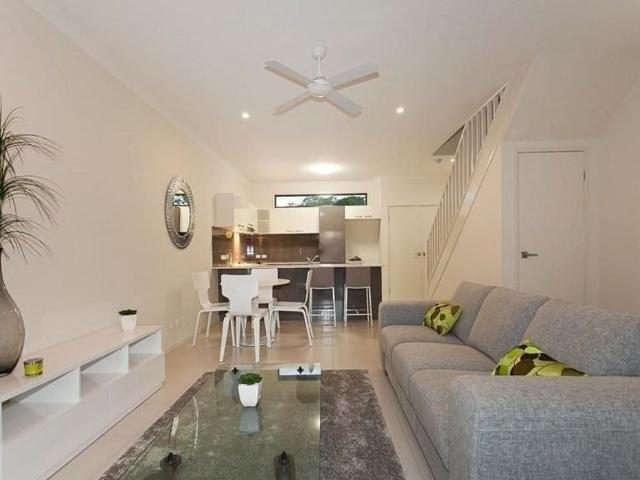 Townhouse for rent in Methul, Queensland