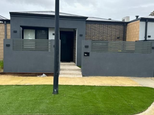 House for rent in Cockburn Central, Western Australia