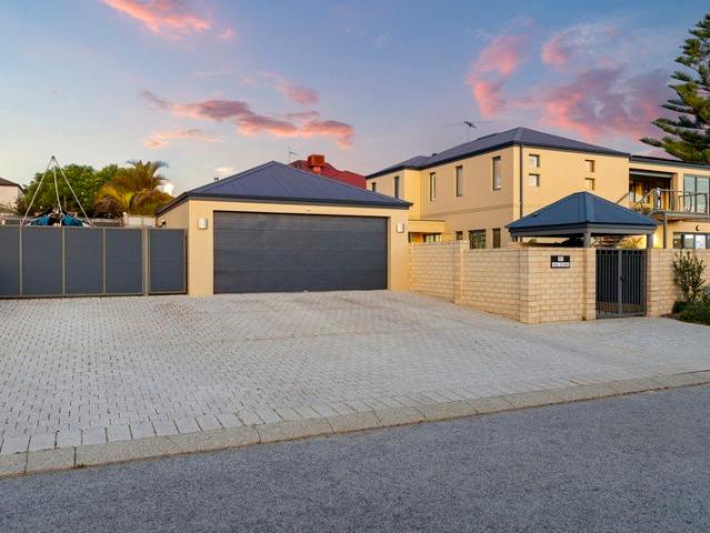 House for sale in Mindarie, City of Wanneroo