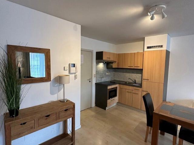 Kot location à Linthout, Schaerbeek - Schaarbeek