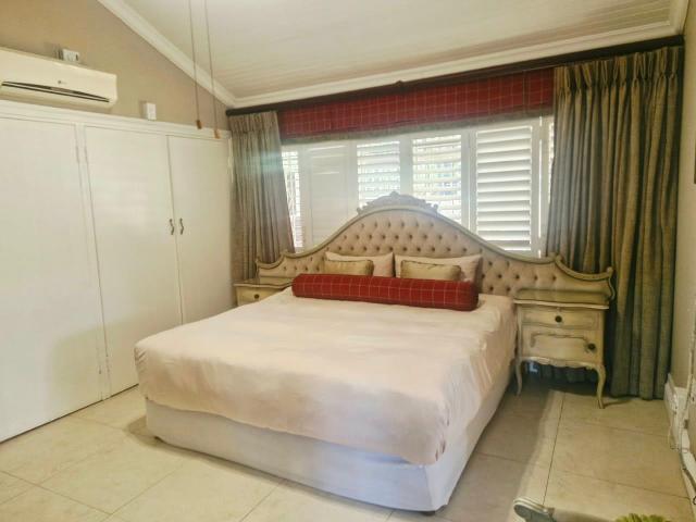 Apartment for rent in Waterfall, Forest Hills