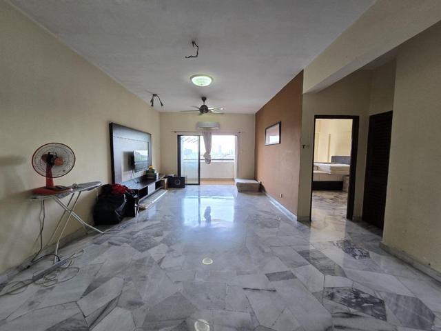 Condominium for sale in Petaling, Alam Impian