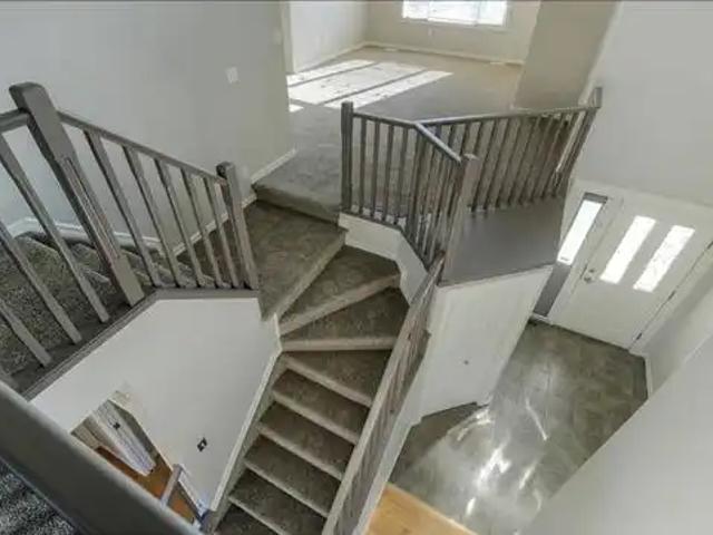 Apartment for rent in Wedgewood, Alberta