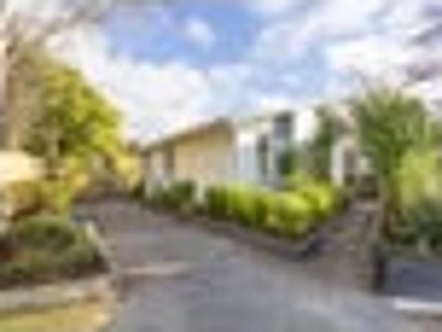 House for sale in Saint Albans, Canterbury