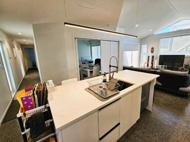 House for rent in Cheltenham, Devonport-Takapuna