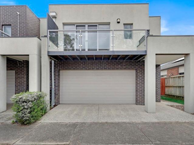 House for rent in Lyndarum Estate, Melbourne
