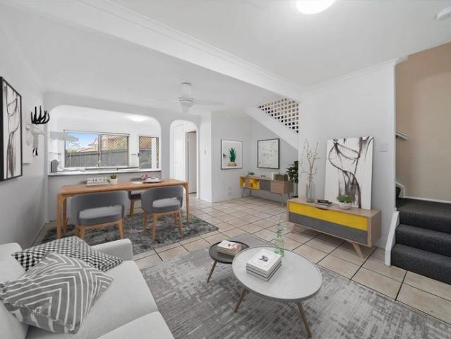 Townhouse for rent in Toombul, Queensland