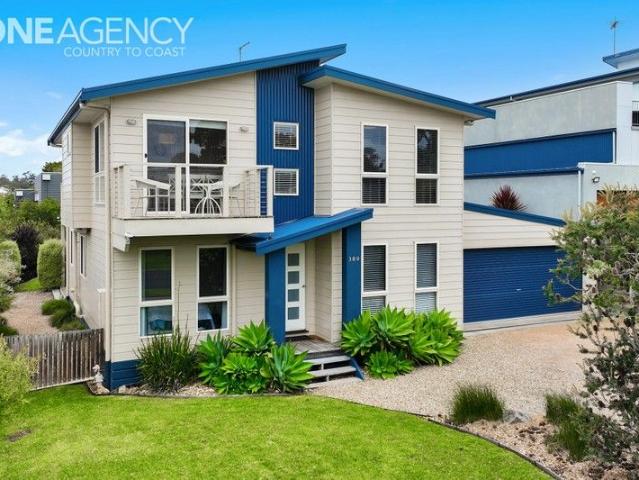 House for sale in Cowes, Victoria