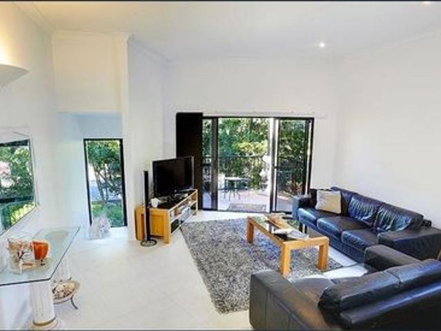 Apartment for rent in Sunshine Beach, Noosa Shire