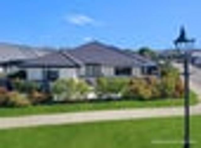 Townhouse for sale in Redwoodtown, Blenheim
