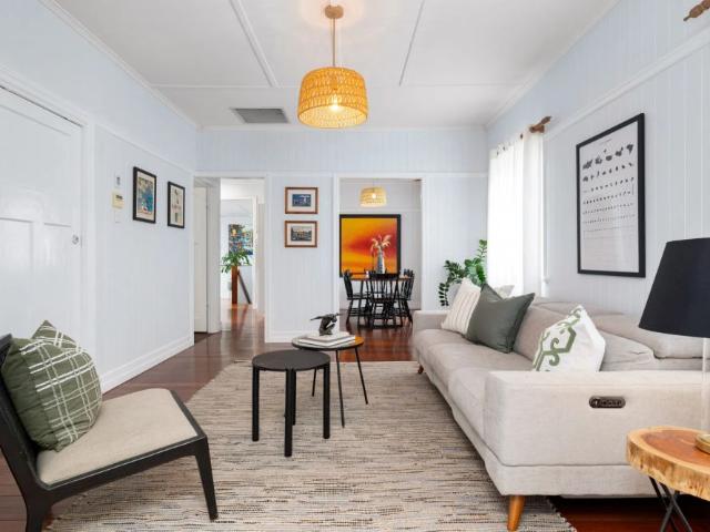 House for rent in Holland Park, Greater Brisbane