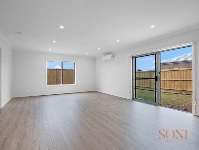 House for rent in Junction Village, Melbourne