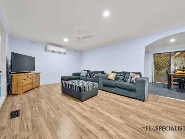 House for sale in Cranbourne North, Melbourne