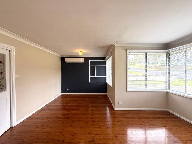 House for rent in Bradbury, Sydney