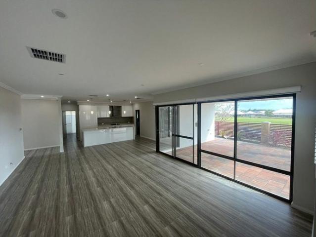 House for rent in Parklands, Western Australia