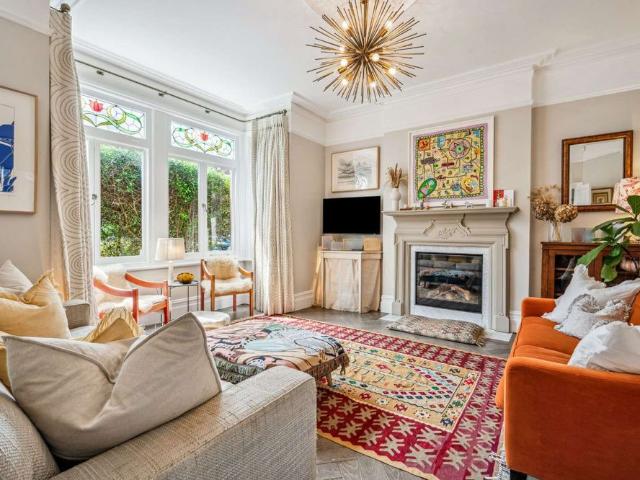House for rent in St Margarets, Greater London