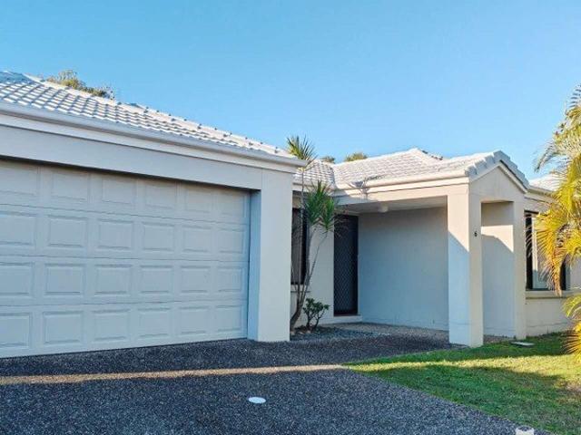 Townhouse for rent in Fernbrook, Queensland