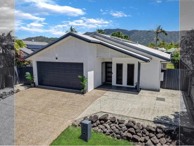 House for sale in Kewarra Beach