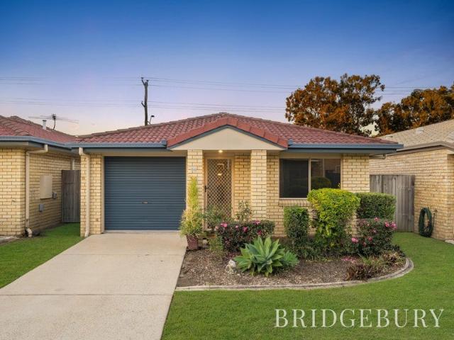 Villa for sale in Toombul, Queensland