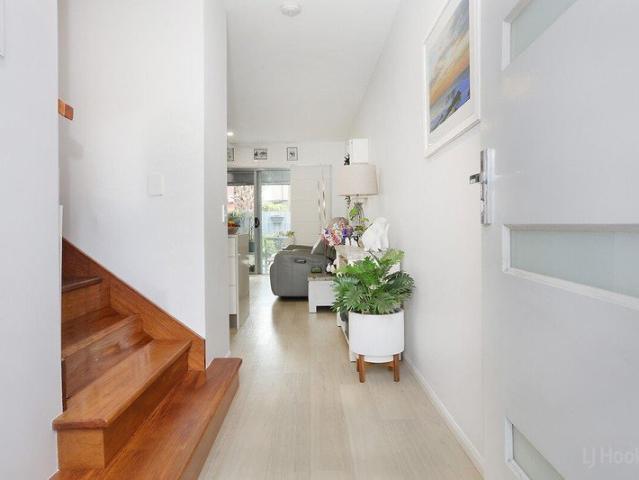 Townhouse for sale in Fernbrook, Queensland