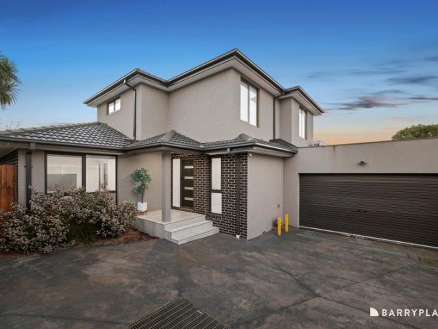 Townhouse for sale in Camerons Creek, Victoria