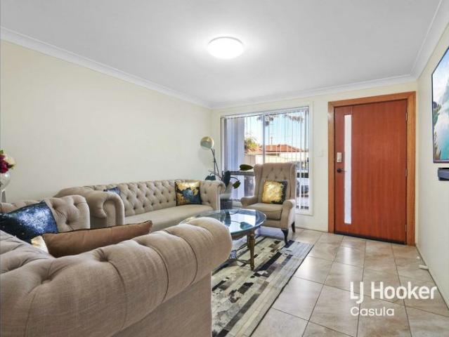 Townhouse for rent in Sydney, New South Wales