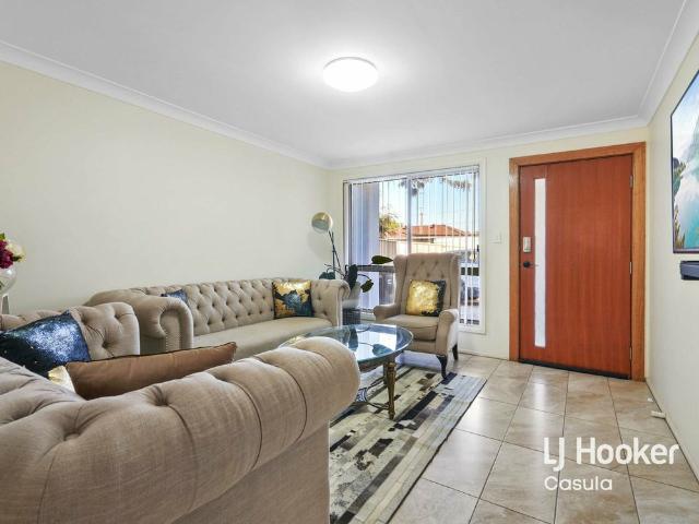 Townhouse for rent in Sydney, New South Wales