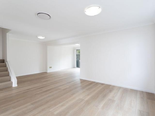 Townhouse for rent in Toombul, Queensland