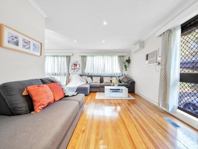 Apartment for rent in Mount Waverley, Melbourne