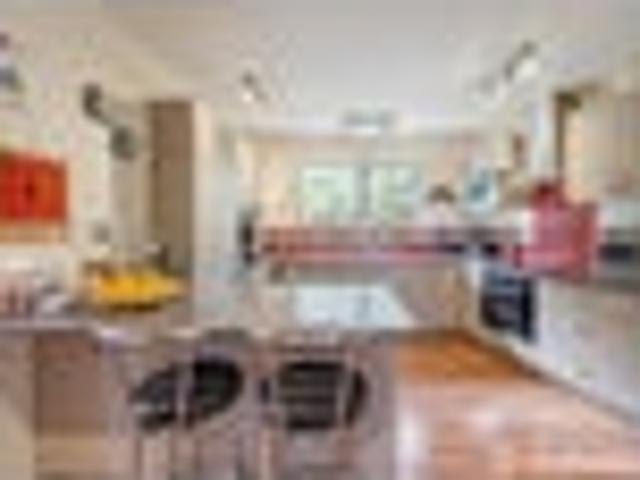 House for sale in Days Bay, Wellington