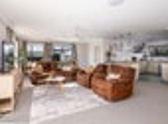 House for sale in Otakou