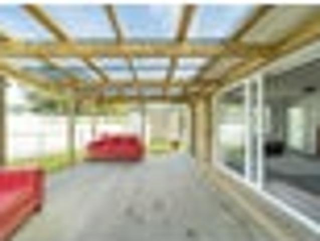 Apartment for sale in Days Bay, Wellington