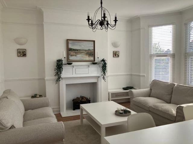 Apartment for rent in Willesden Green, Greater London