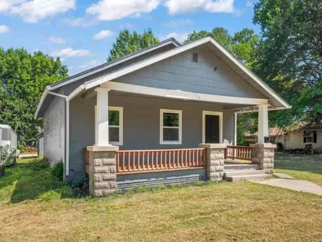 House for rent in Paola