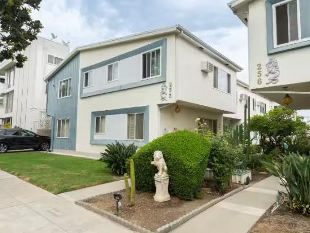 Condo for rent in North Hollywood