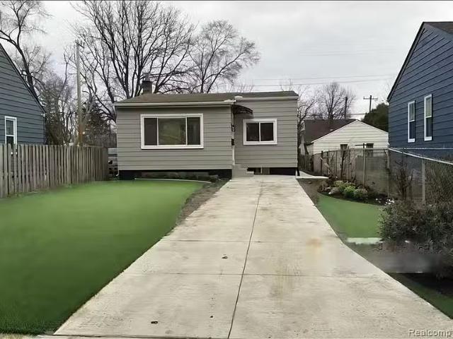 House for rent in Detroit