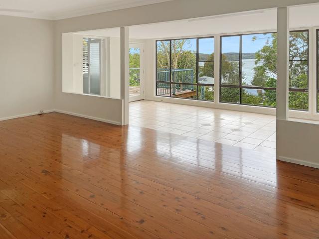 House for rent in Bolton Point, Newcastle-Maitland