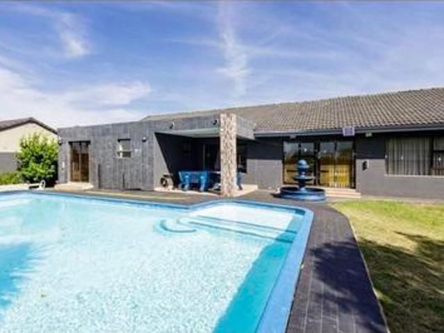 House for sale in Vosloorus, Gauteng