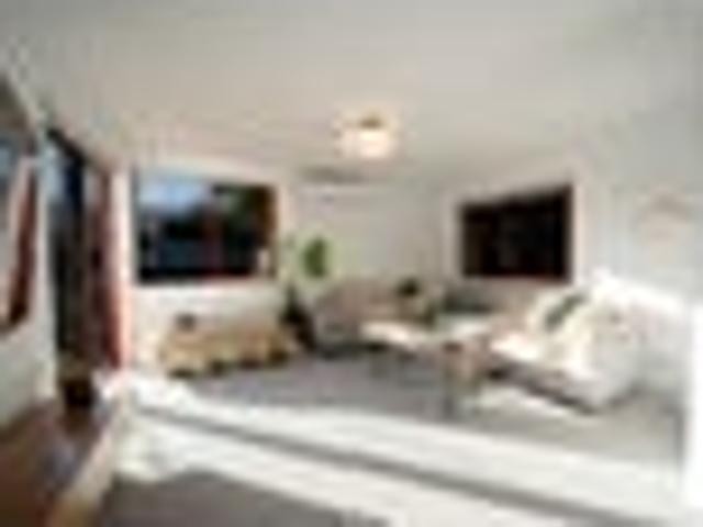 House for sale in Otakou
