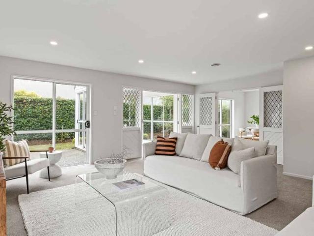 House for rent in Chaslands, Canterbury