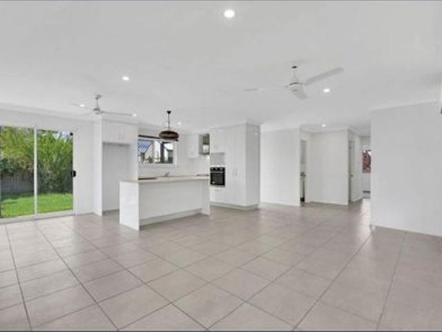 House for rent in Kelso, Queensland