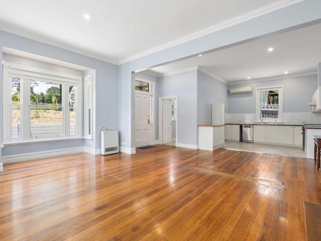 House for rent in Woodend, Victoria