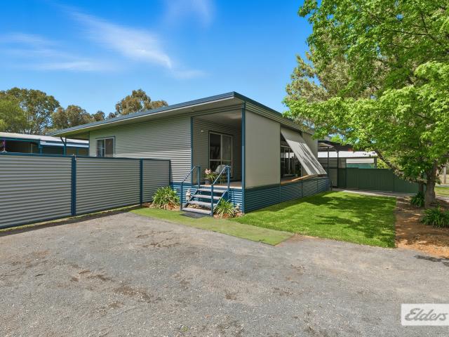 House for sale in Howlong, New South Wales