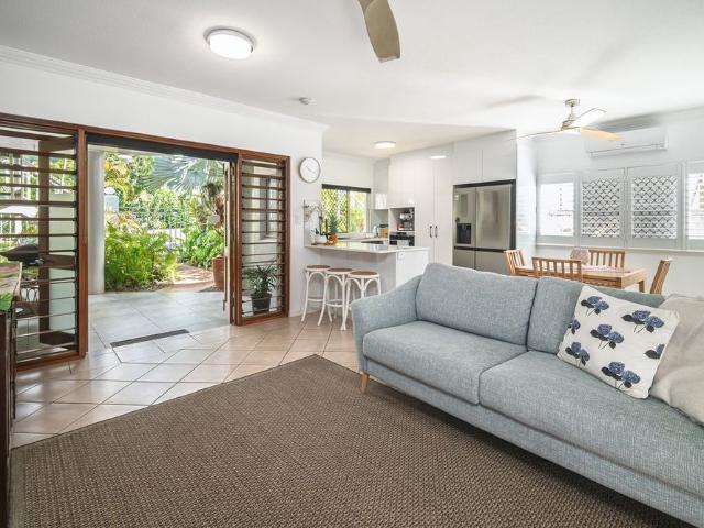Apartment for rent in Palm Cove, Queensland