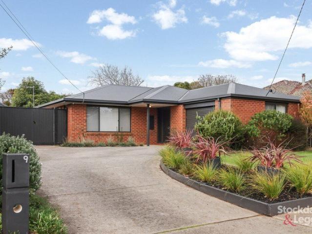 House for sale in Cowes, Victoria